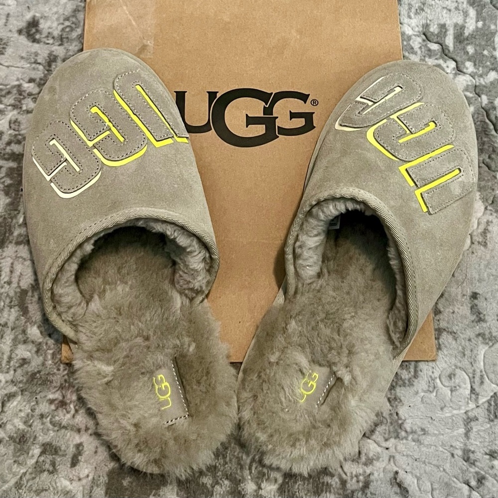 UGG Men Slippers